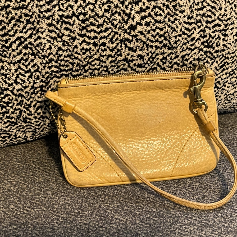 Vintage coach wristlet